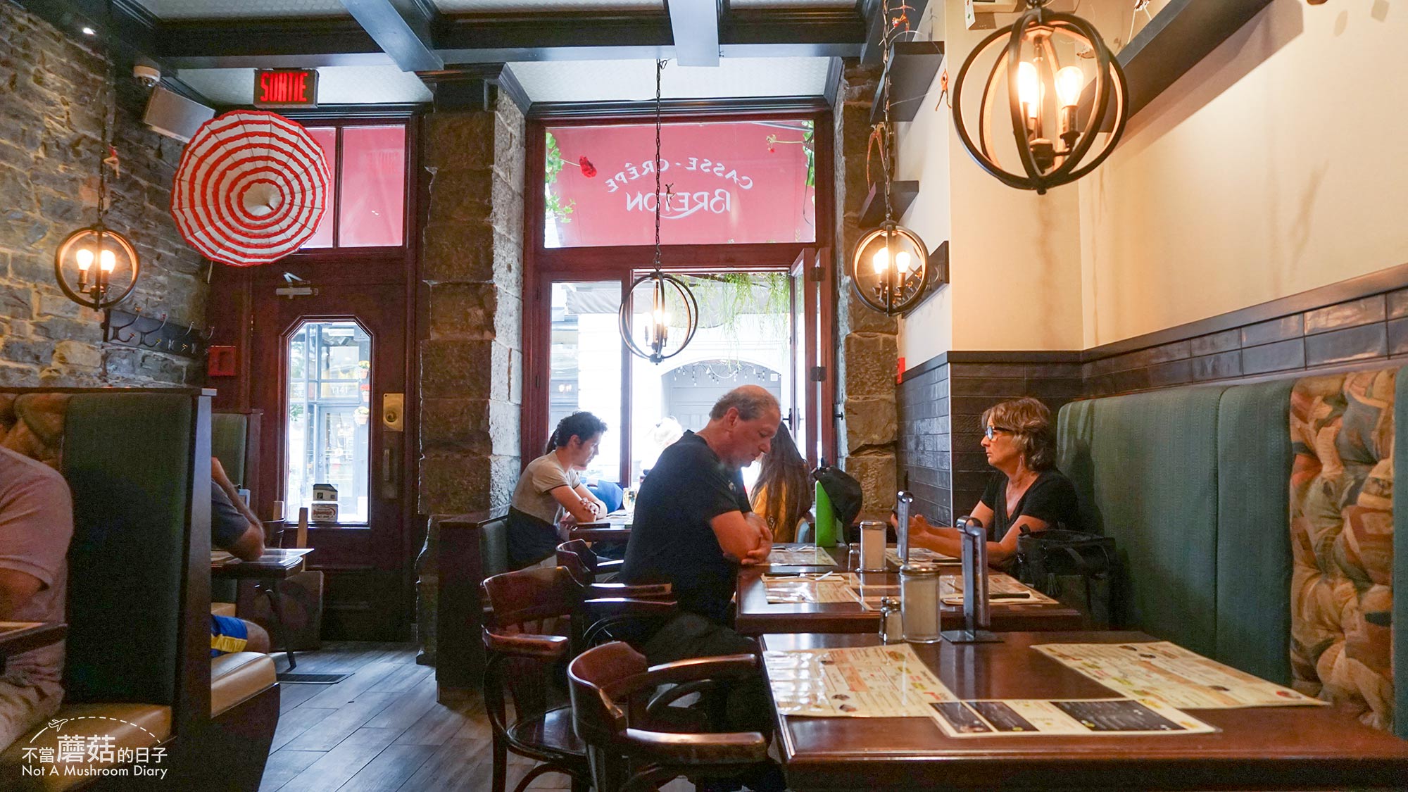 魁北克 加拿大 餐廳 必吃 可麗餅 Le Casse-Crepe Breton