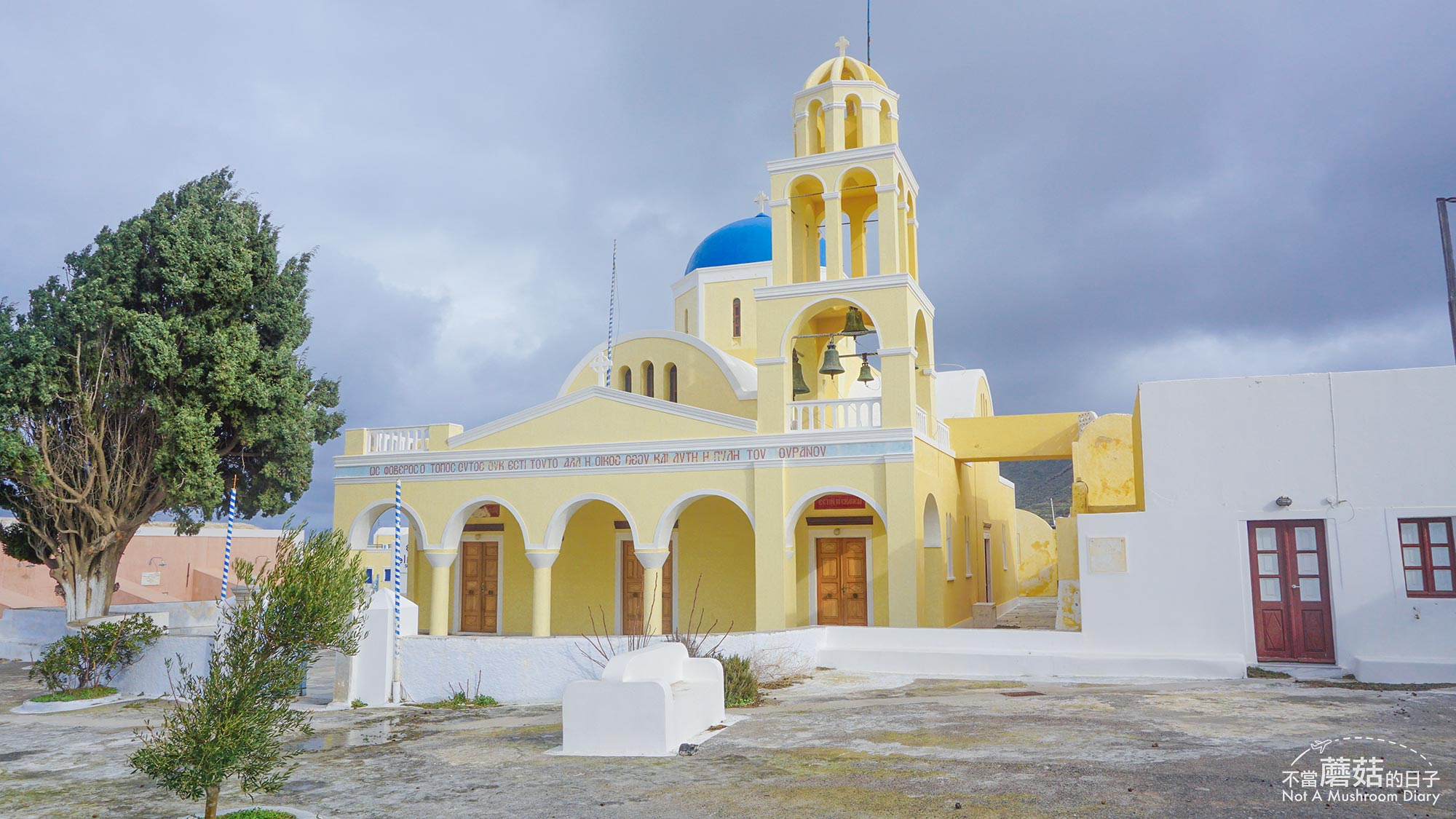 伊亞 聖托里尼 希臘 自由行 交通 藍頂教堂