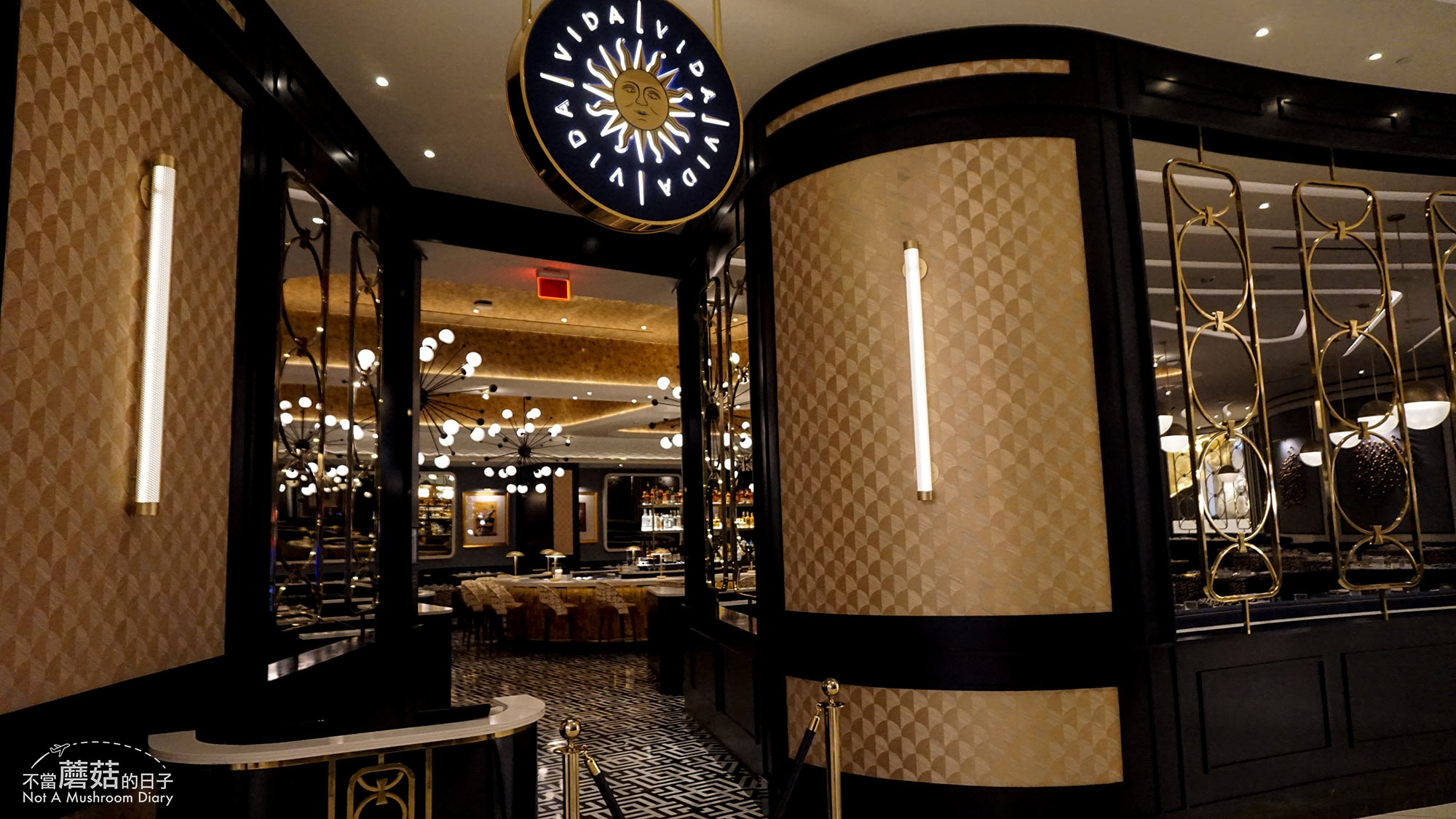 拉斯維加斯 賭城 景點 推薦 餐廳 飯店 Fontainebleau 楓丹白露 小費 Vida